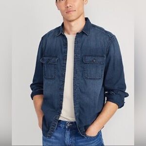 Men's Blue Denim Button-Up Shirt Size L Long Sleeve Casual